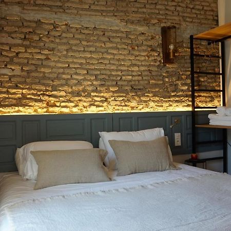 San Jorge Suites Triana Sevilla Exteriör bild