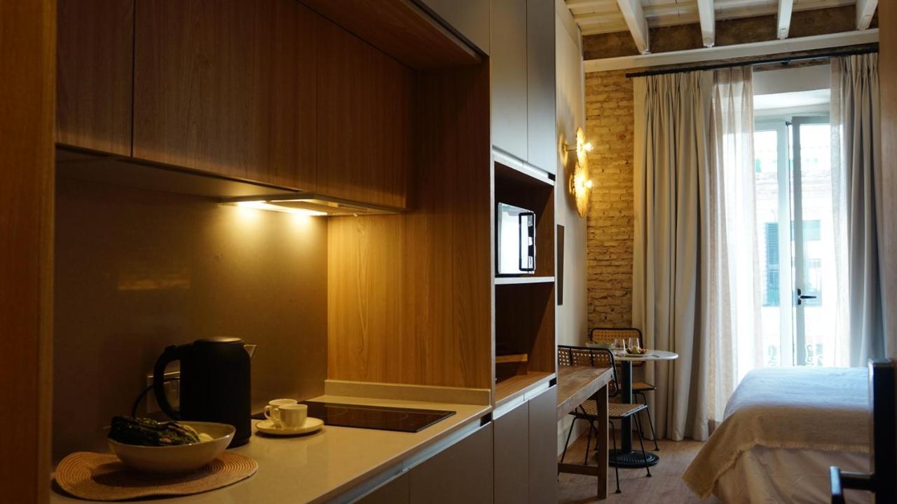 San Jorge Suites Triana Sevilla Exteriör bild